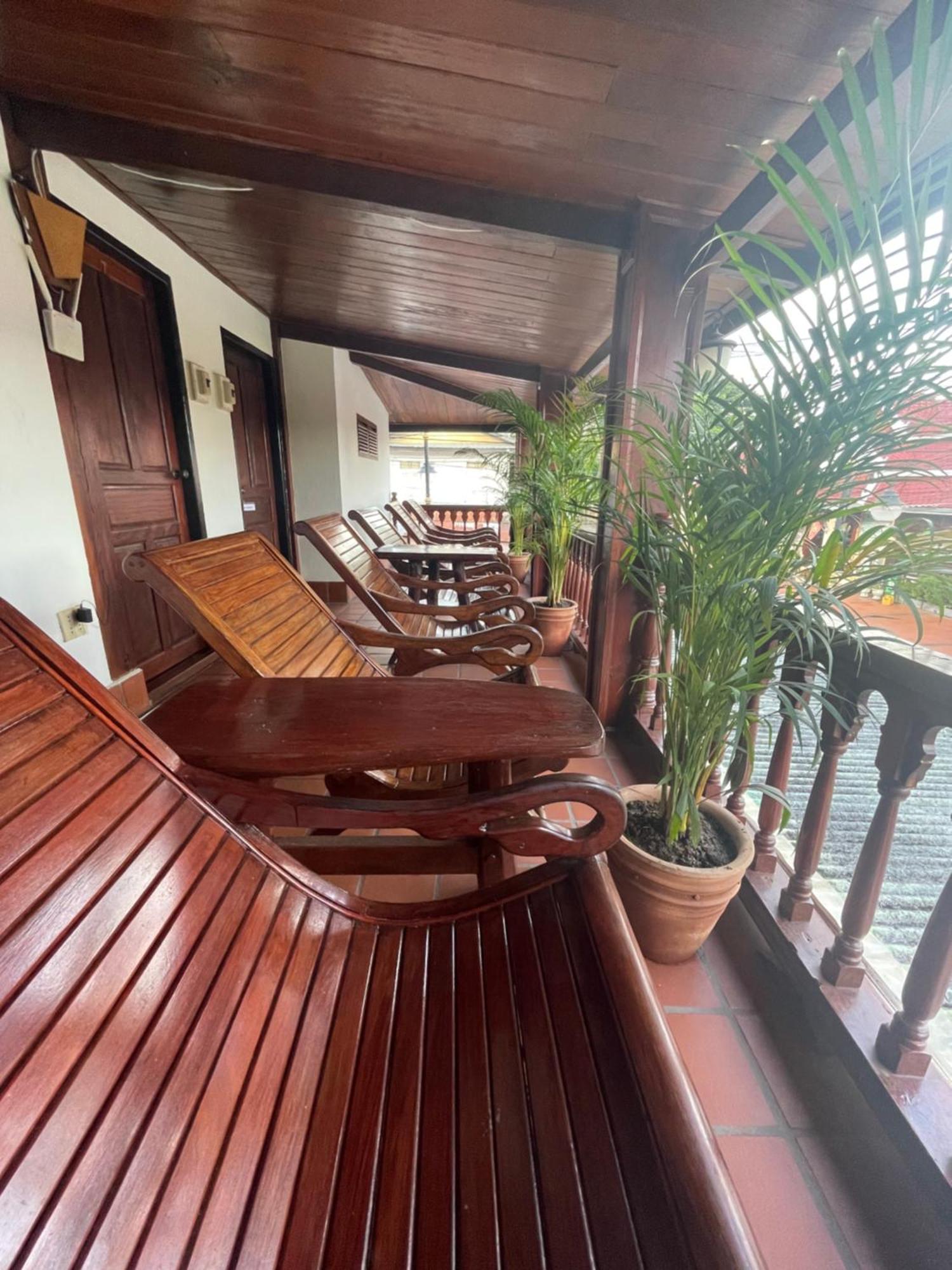 Luang Prabang - Villa Ouis Namkhan Riverside 2 מראה חיצוני תמונה