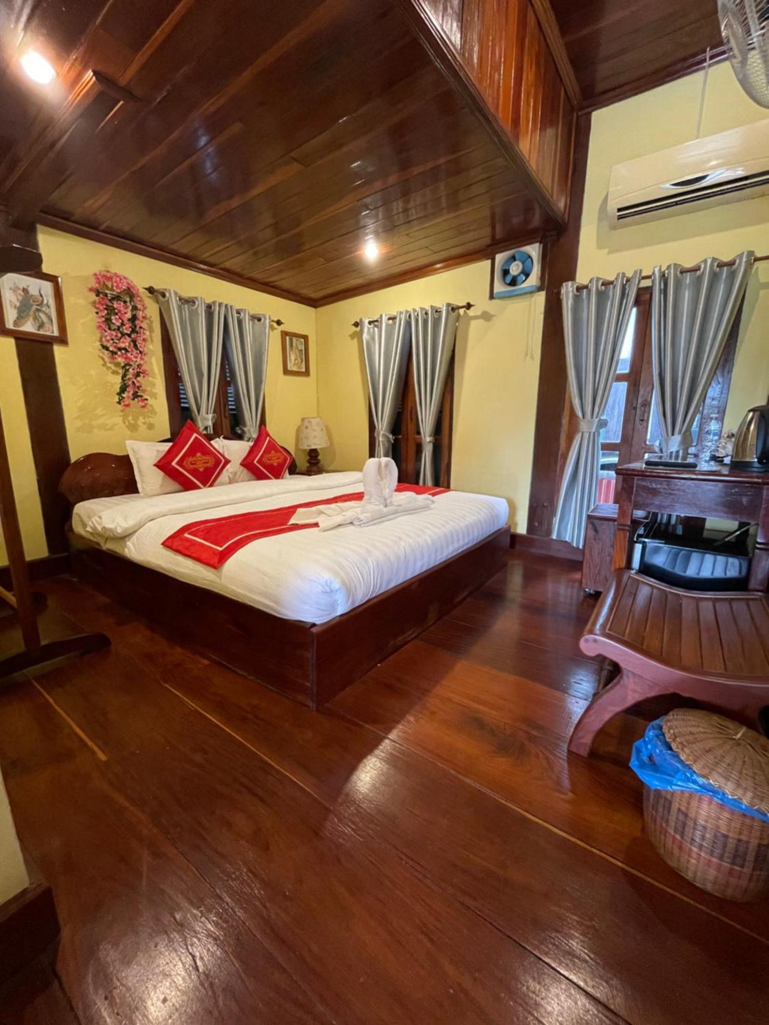 Luang Prabang - Villa Ouis Namkhan Riverside 2 מראה חיצוני תמונה