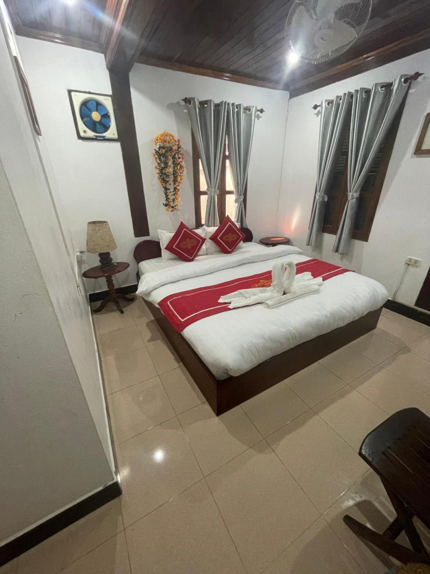 Luang Prabang - Villa Ouis Namkhan Riverside 2 מראה חיצוני תמונה